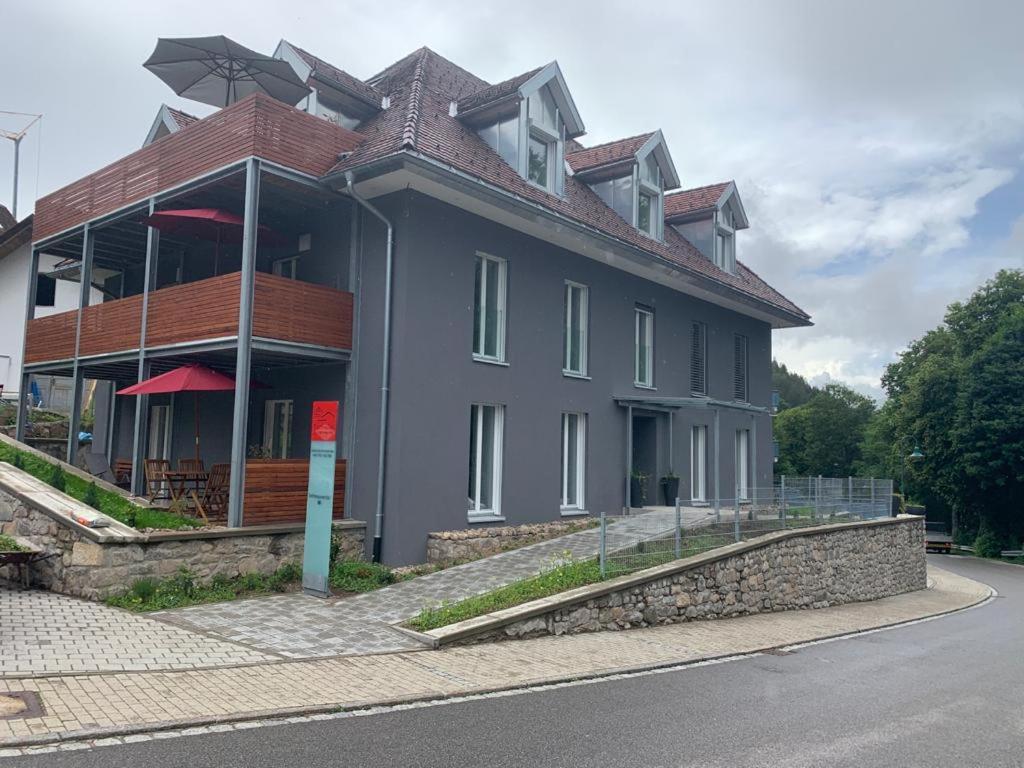 Dom-I-Ziel Apartments سانت بلاسين المظهر الخارجي الصورة